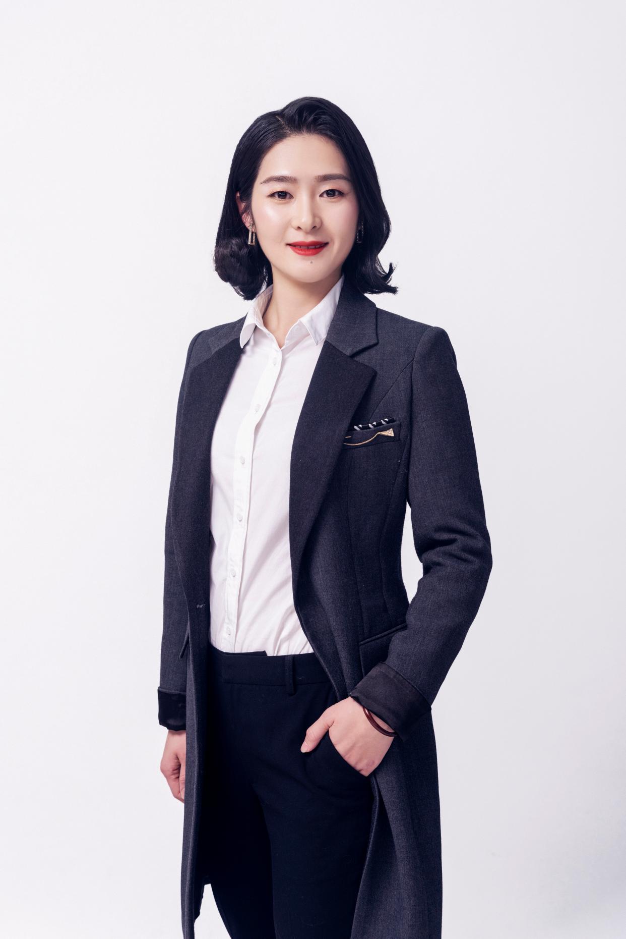 中国美业纹绣名师录——张玲老师