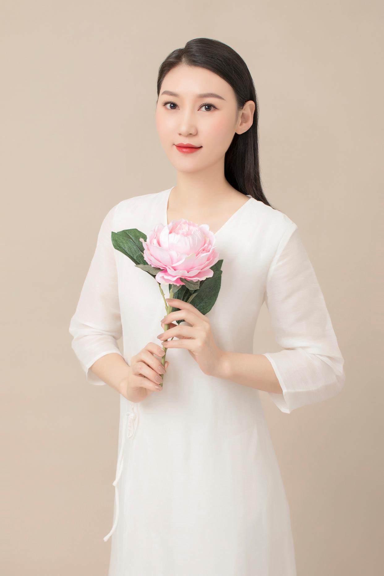 中国美业纹绣名师录——冯晓琳老师